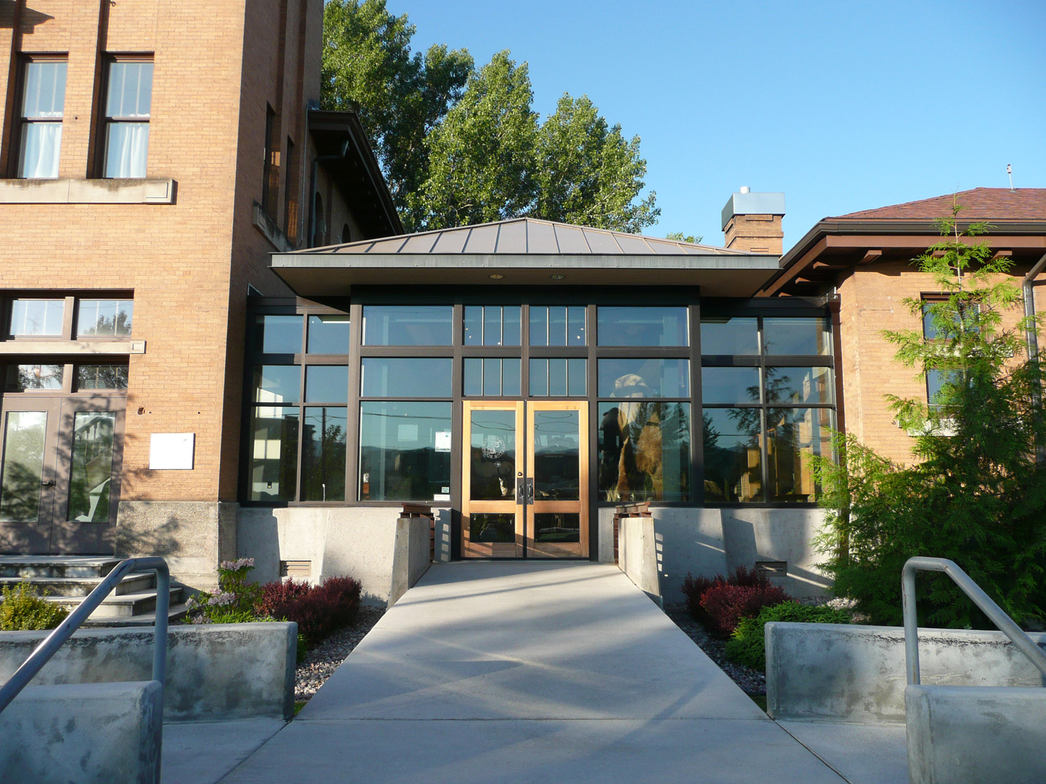 Boone & Crockett Addition and Remodel 044